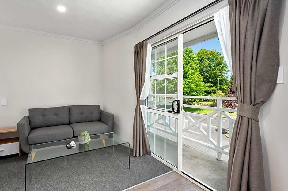 Ashleigh Court Motel