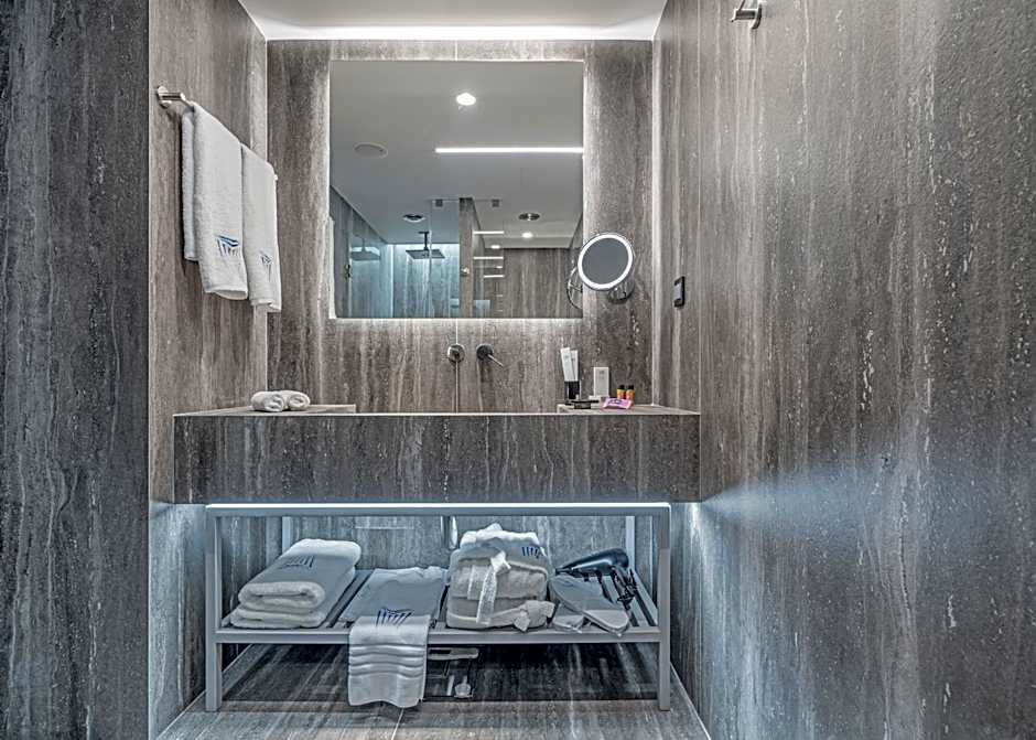 Hellenic Vibes Smart Hotel