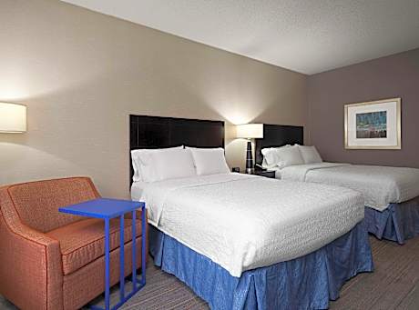 Queen Room with Two Queen Beds - Hearing Access/Non-Smoking