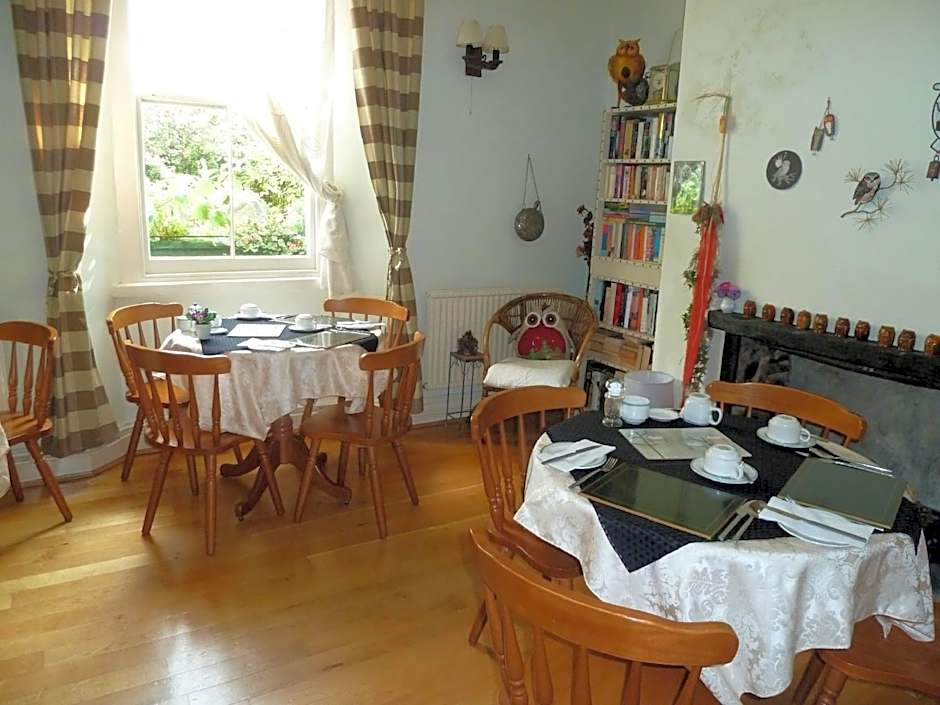 The Owls Crest House B&B