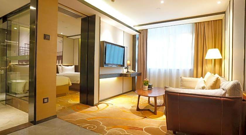 Guangdong Baiyun City Hotel