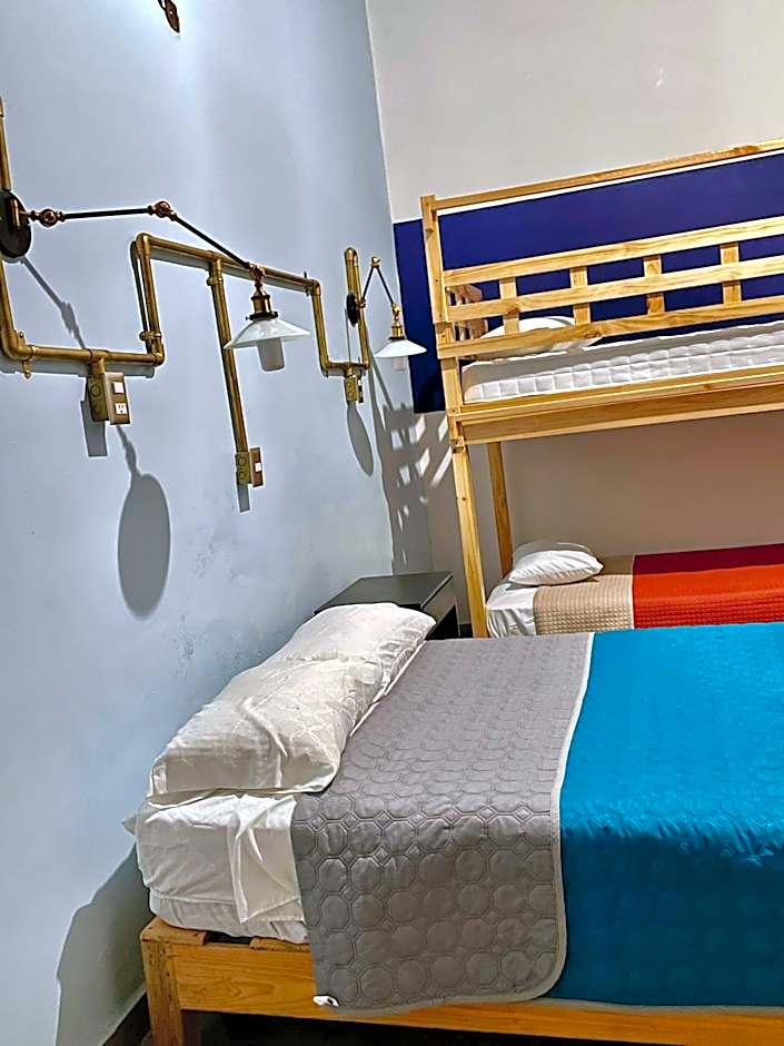 Céntrica habitación privada , #7 de 1 a 4 personas, Casona Doña Paula Aparta-hotel, baño compartido