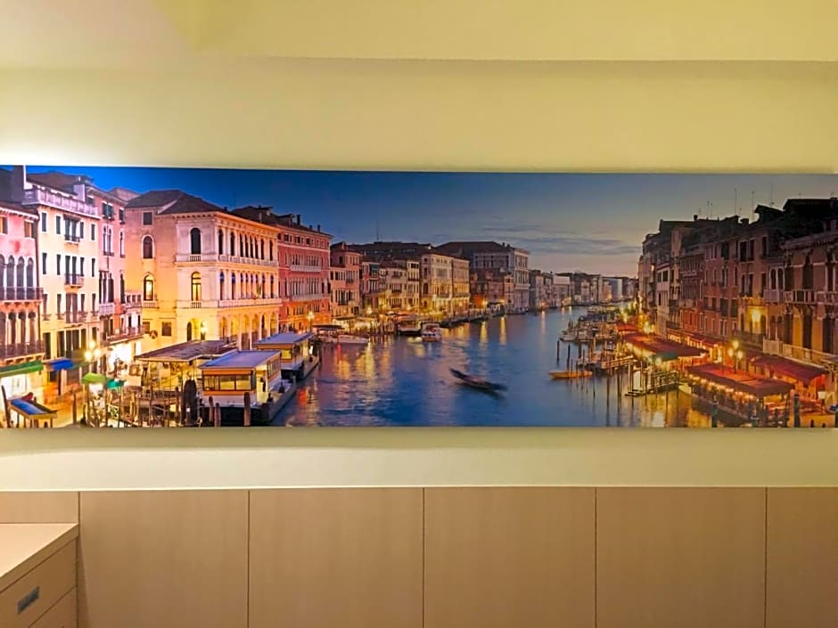 Elegance Hotel (DAAN)