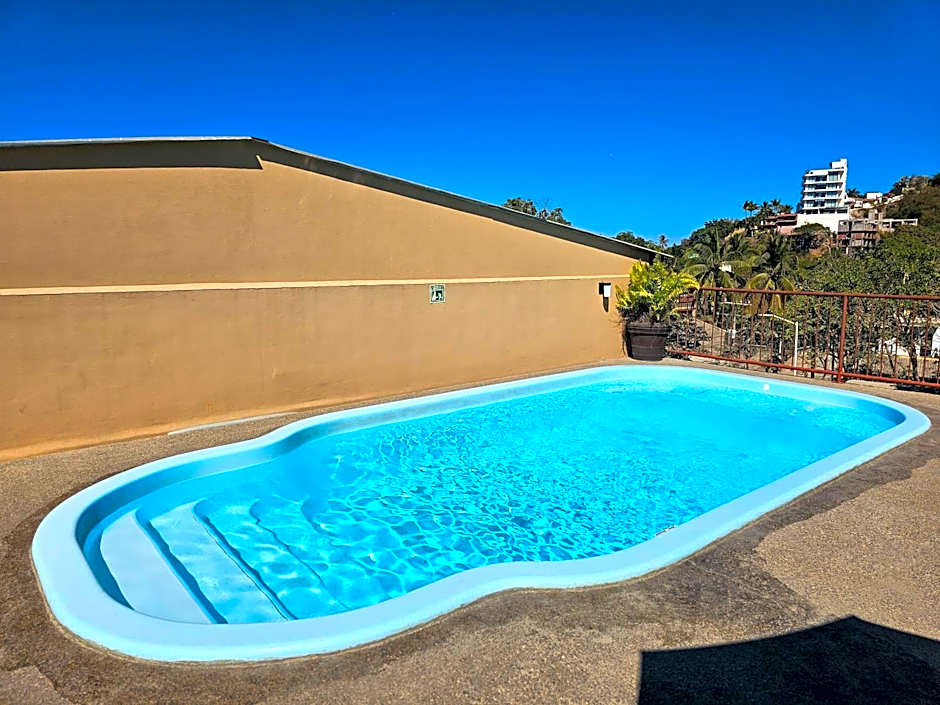 Pacific Inn hotel