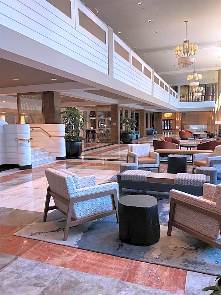 DoubleTree by Hilton New York LaGuardia Airport