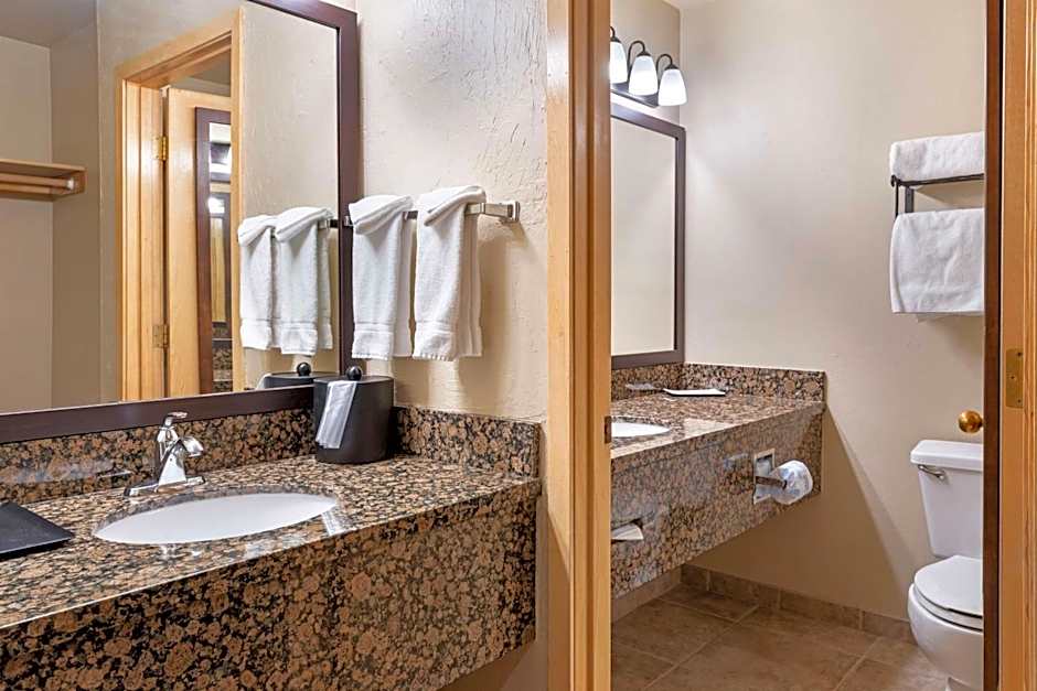 Best Western Ponderosa Lodge