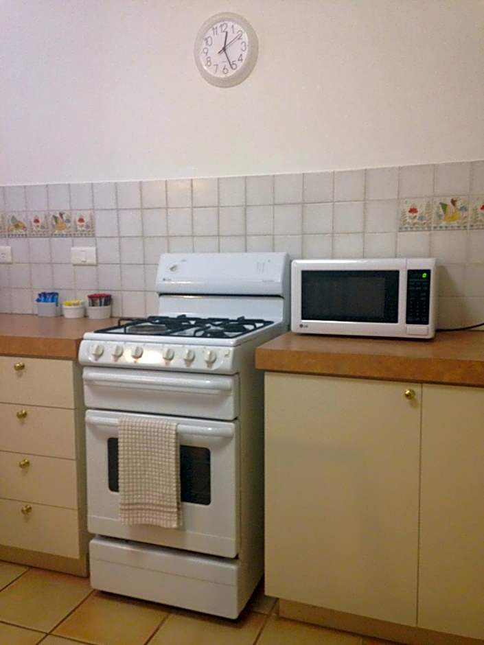 The Nosh & Nod - Avon Terrace