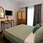 AtaÇesme Otel