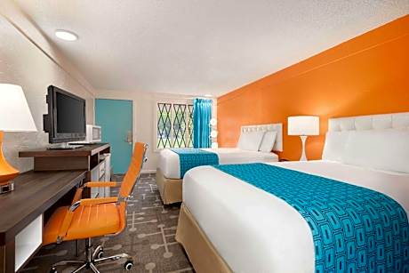 Dover Inn and Suites