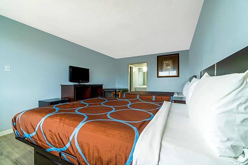 Lamplighter Inn By OYO Independence