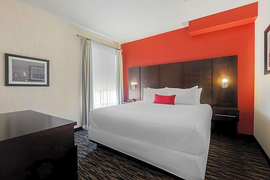 C Hotel By Carmen's, BW Premier Collection