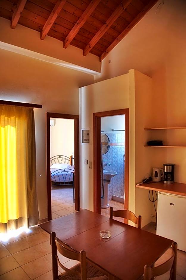 Apartments Hotel & Studios, Xifoupolis