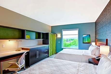 Queen Studio with Two Queen Beds - Mobility Access/Non-Smoking