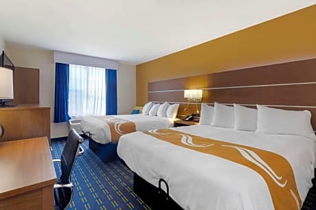 1 Queen Bed, Nonsmoking, Accessible