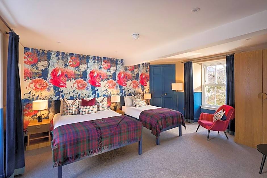 Plockton Inn, by Highland Coast Hotels