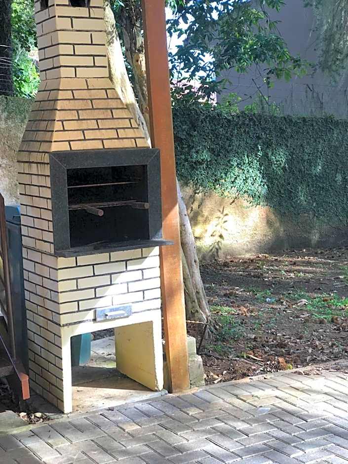 Charming Home 2 min. from Barigui Park