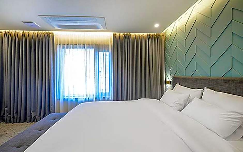 H Avenue Hotel Mokpo Peace Plaza