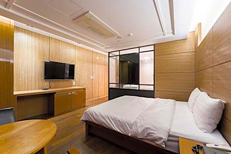 Standard Double Room with Breakfast for 2