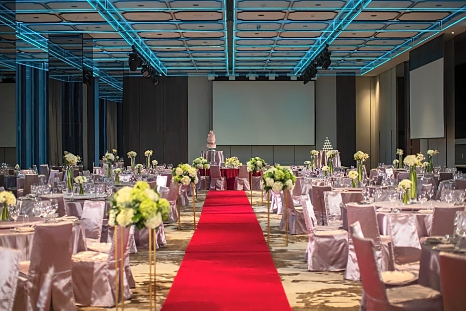 Renaissance by Marriott Taipei Shihlin Hotel