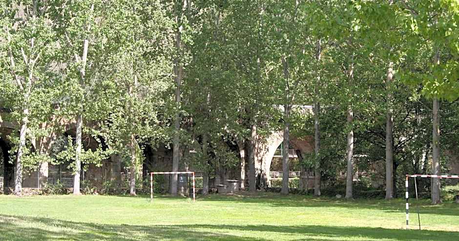 Hostel El Lago, Caceres