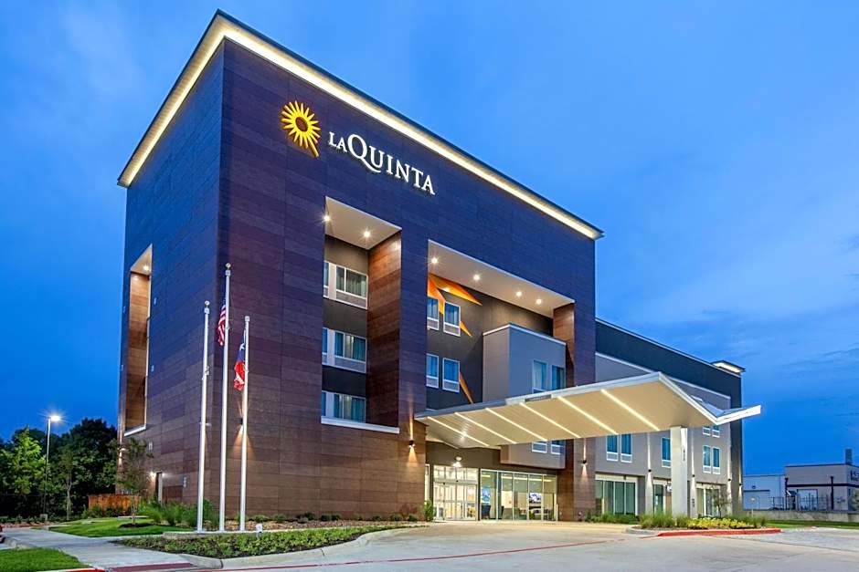La Quinta Inn & Suites by Wyndham Dallas - Duncanville
