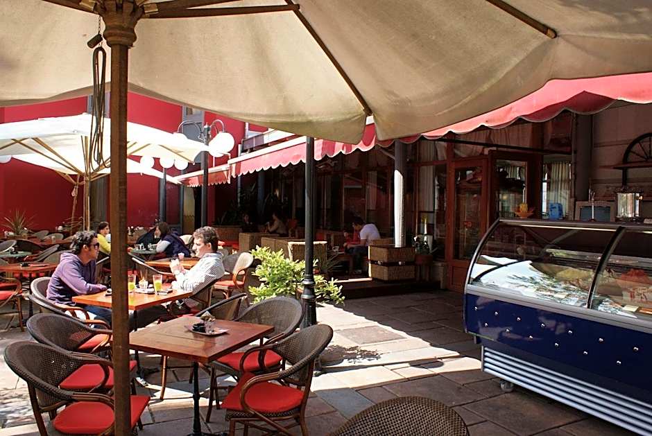 Hotel MANTOVA Vrhnika