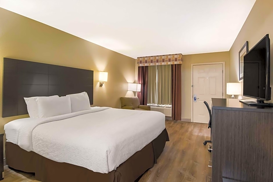 SureStay Plus Hotel by Best Western Jackson