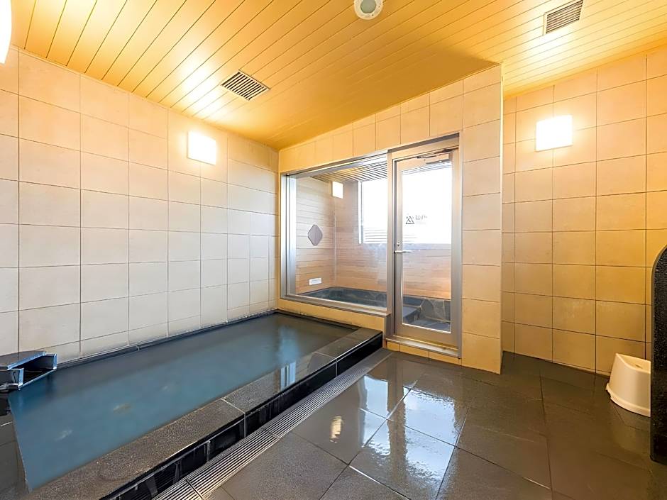 Apa Hotel Tsubamesanjo-Ekimae