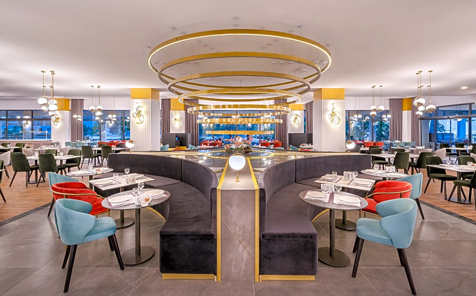 GRAVEL HOTELS SELECT