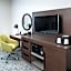 Hampton Inn & Suites Cape Canaveral Cruise Port