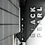 Black Pearl Apartment Hotel