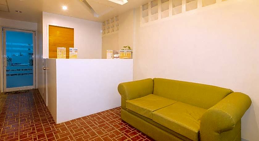 RedDoorz @ EBM One Building