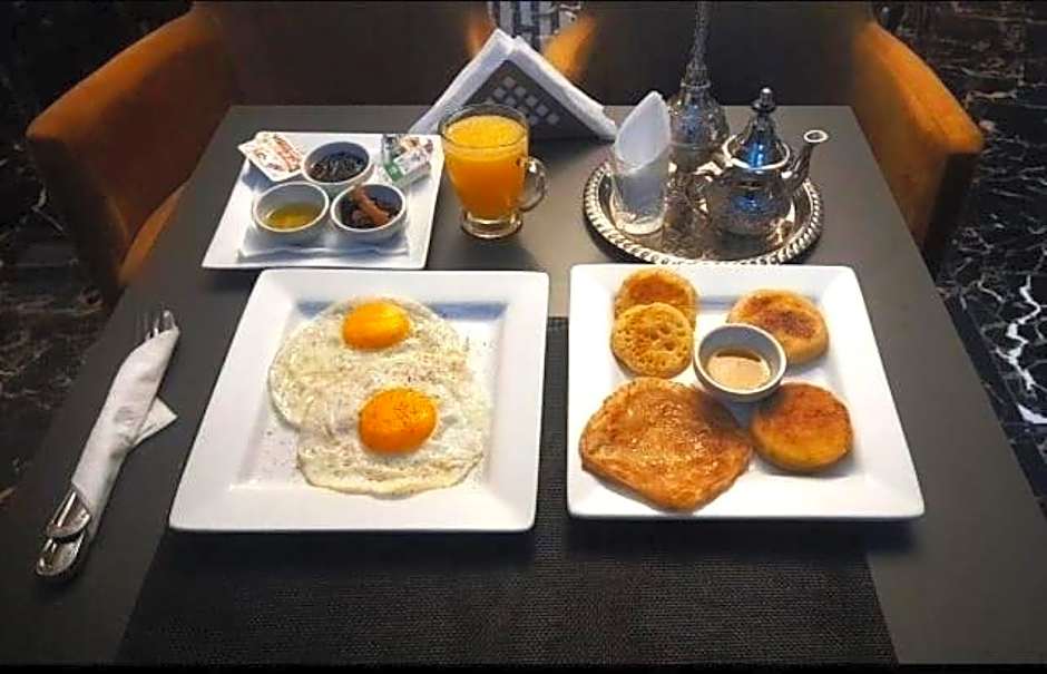 The Hotel Syracuse