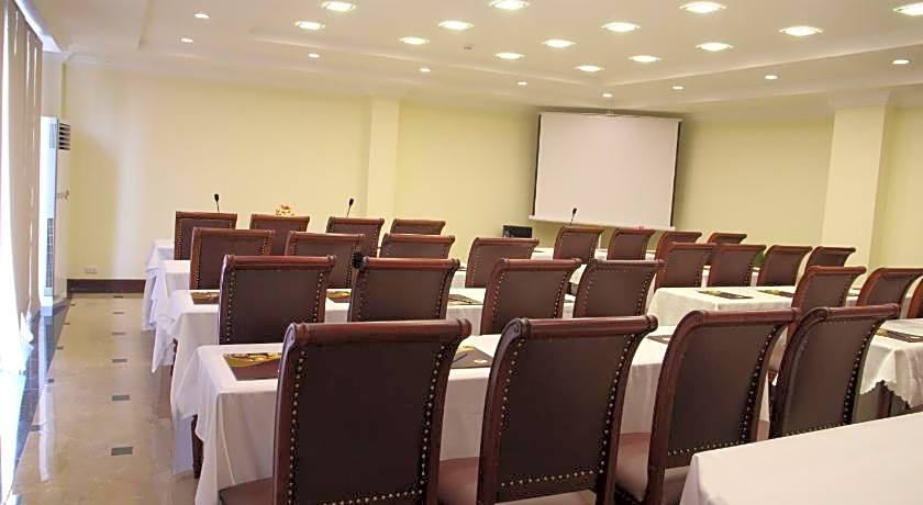 Phasouk Vien Chantra Hotel