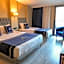 Plus Hotel & Private Transportation İstanbul Airport-By Loft
