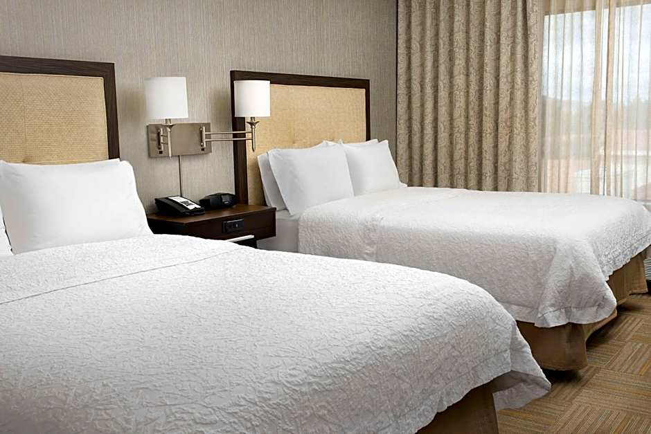 Hampton Inn By Hilton & Suites Phoenix Tempe