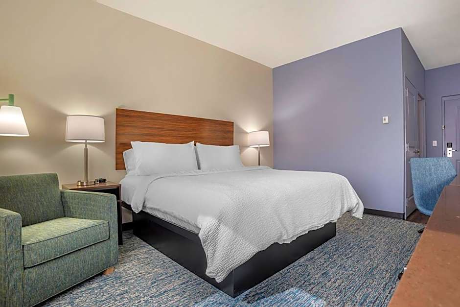Garner Hotel Panama City Beach Northeast By IHG