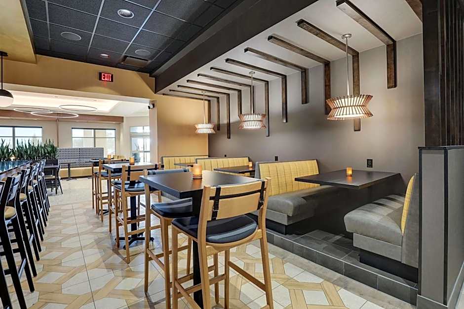 Drury Inn & Suites Lafayette IN