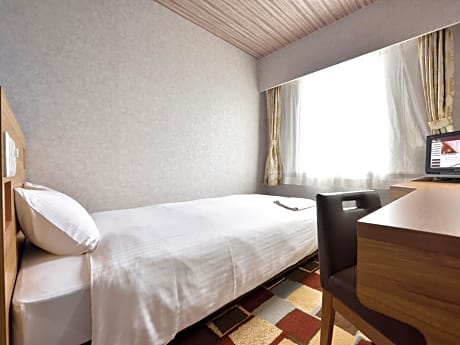 Standard Double Room with Small Double Bed - Non-Smoking