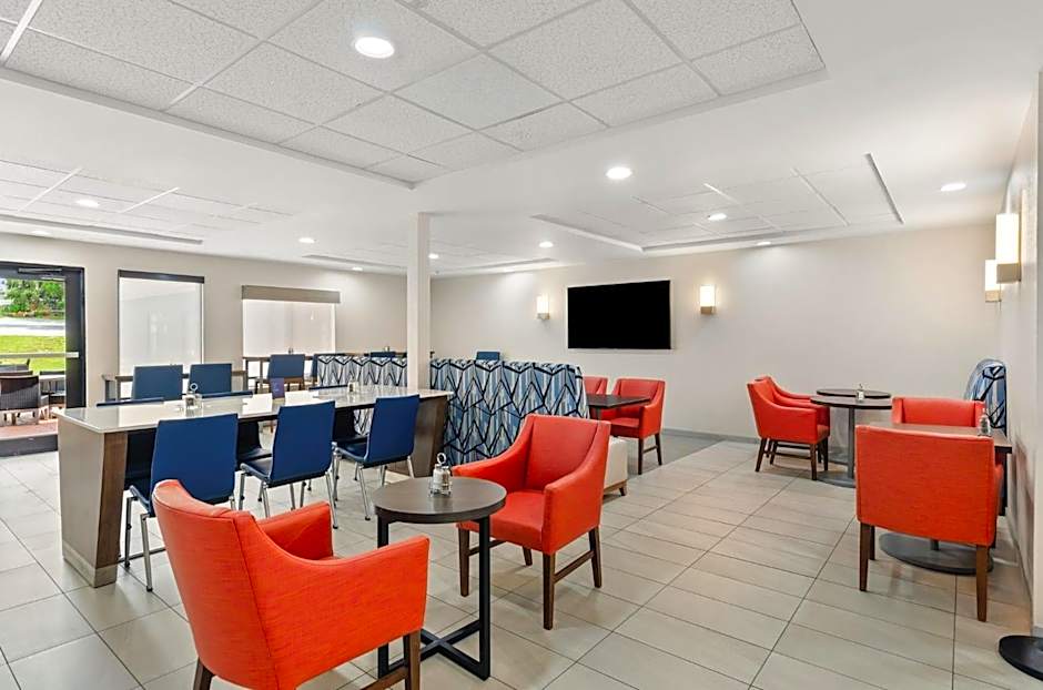 Holiday Inn Express Princeton/I-77 By IHG