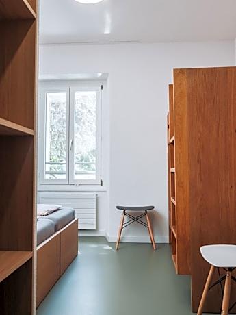 Quadruple Room with Shared Bathroom