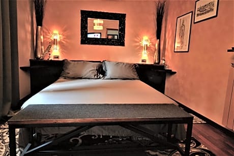 Double Room with Spa Bath