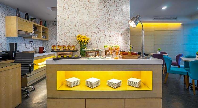 Crystal Crown Hotel Petaling Jaya