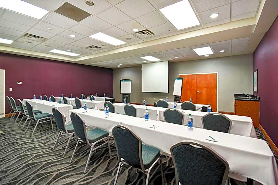 Homewood Suites by Hilton Cincinnati-Milford