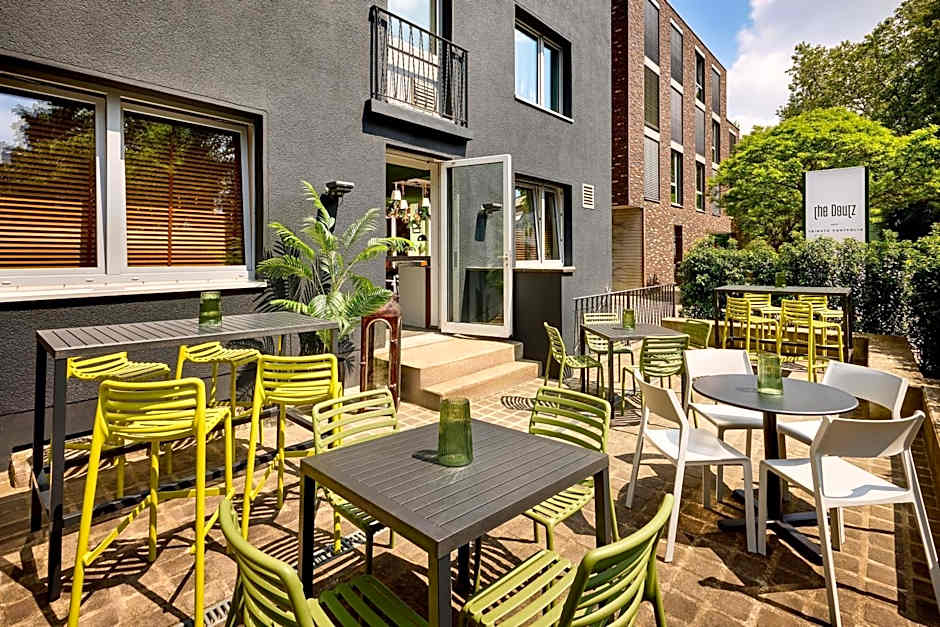 the Deutz, a Tribute Portfolio Hotel