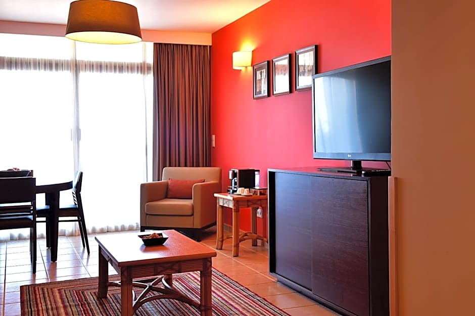 Pestana Tropico Ocean & City Hotel