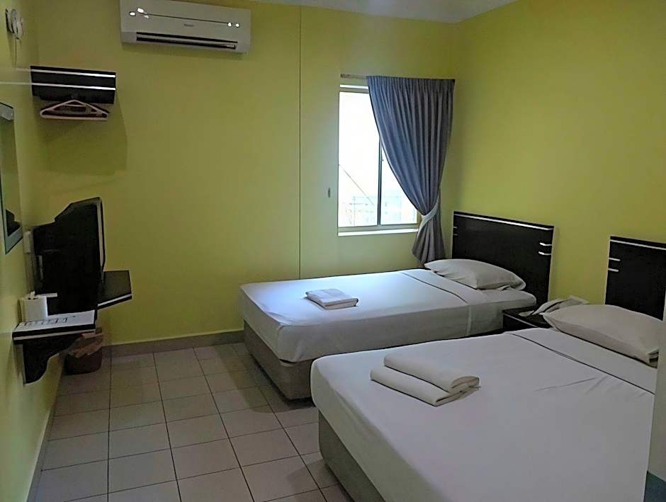 Hotel Tourist City Centre by HotSpot Essential