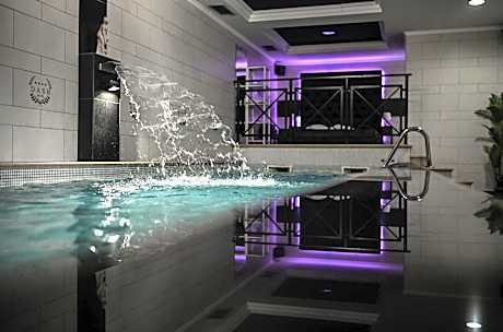 Garni Hotel Dash
