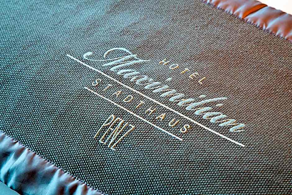 Hotel Maximilian - Stadthaus Penz