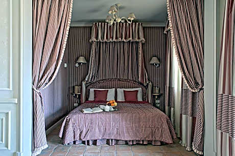 Superior Double Room with patio